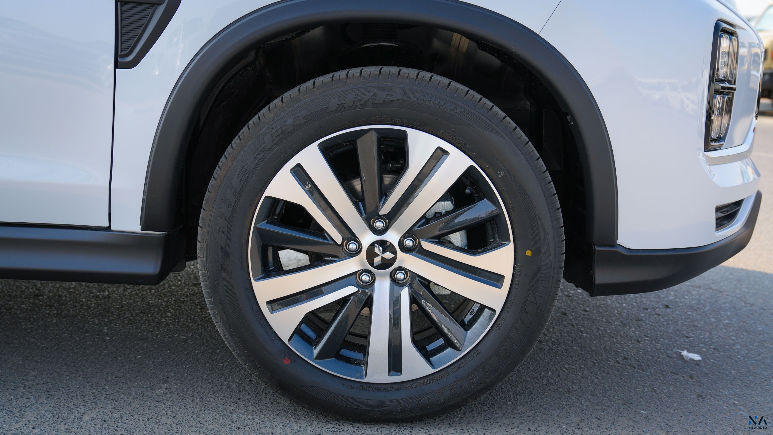 Mitsubishi ASX  High-Line (H21) Diamond White – Black 2026