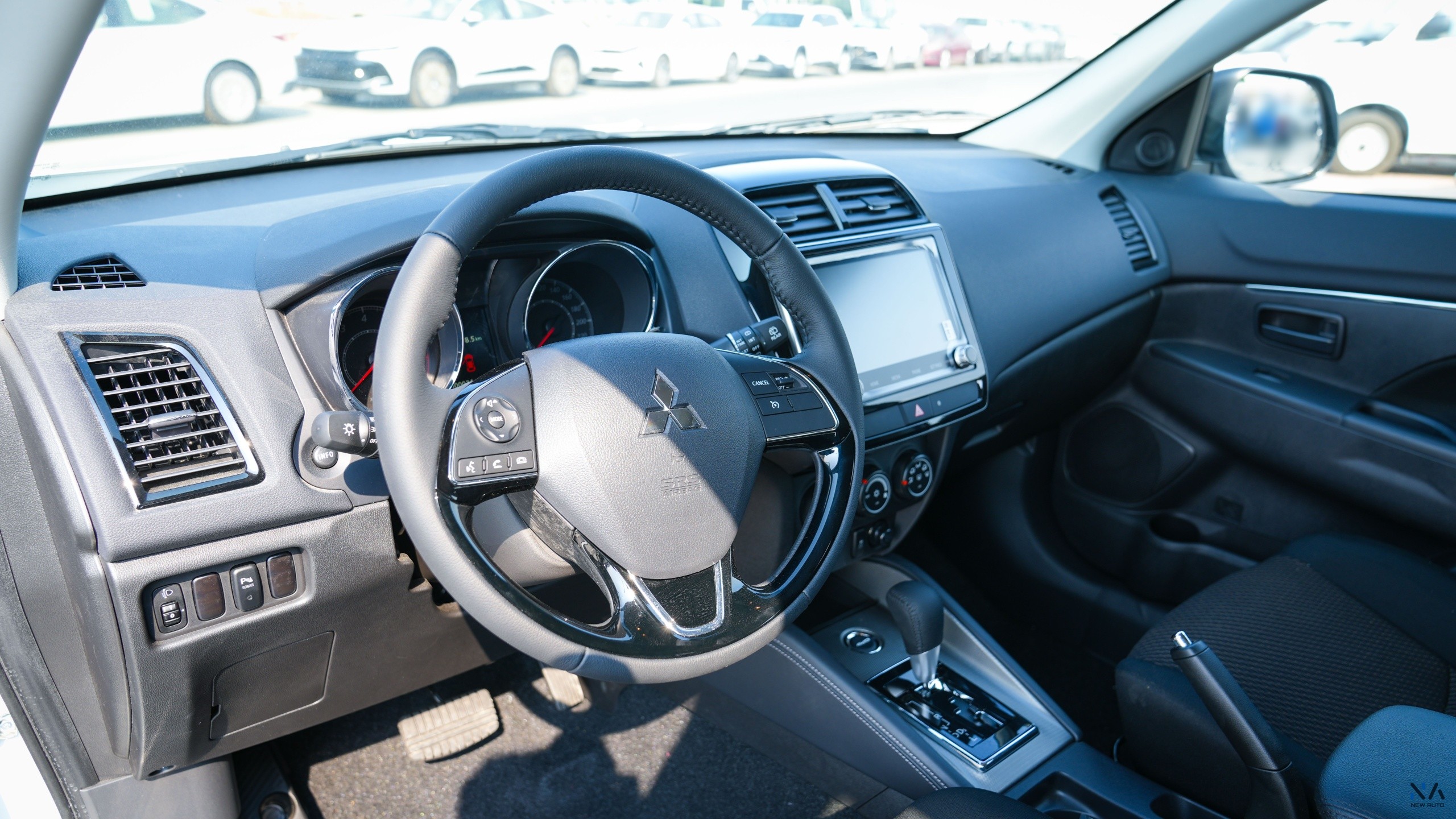 Mitsubishi ASX  High-Line (H21) Diamond White – Black 2026