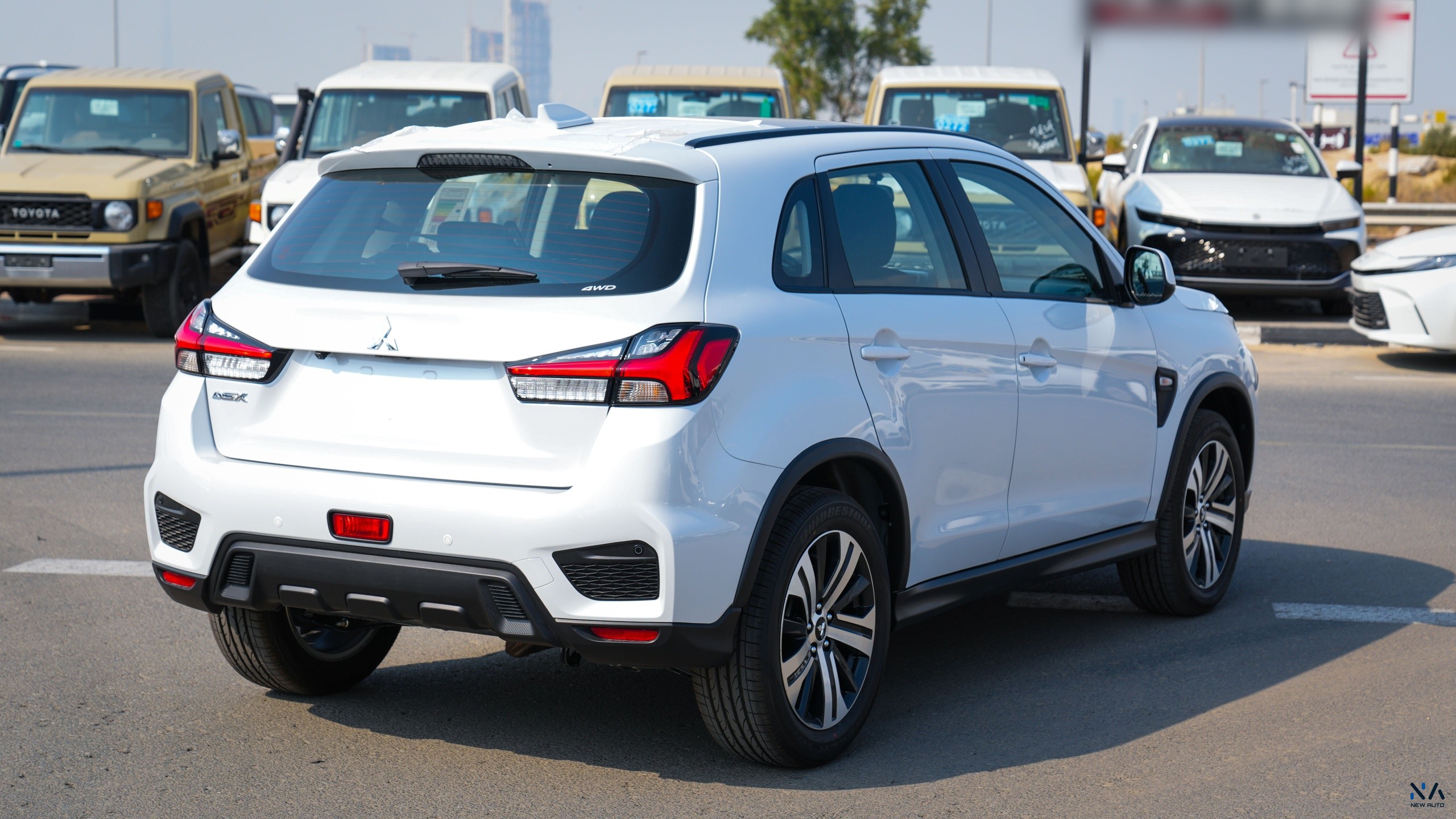 Mitsubishi ASX  High-Line (H21) Diamond White – Black 2026