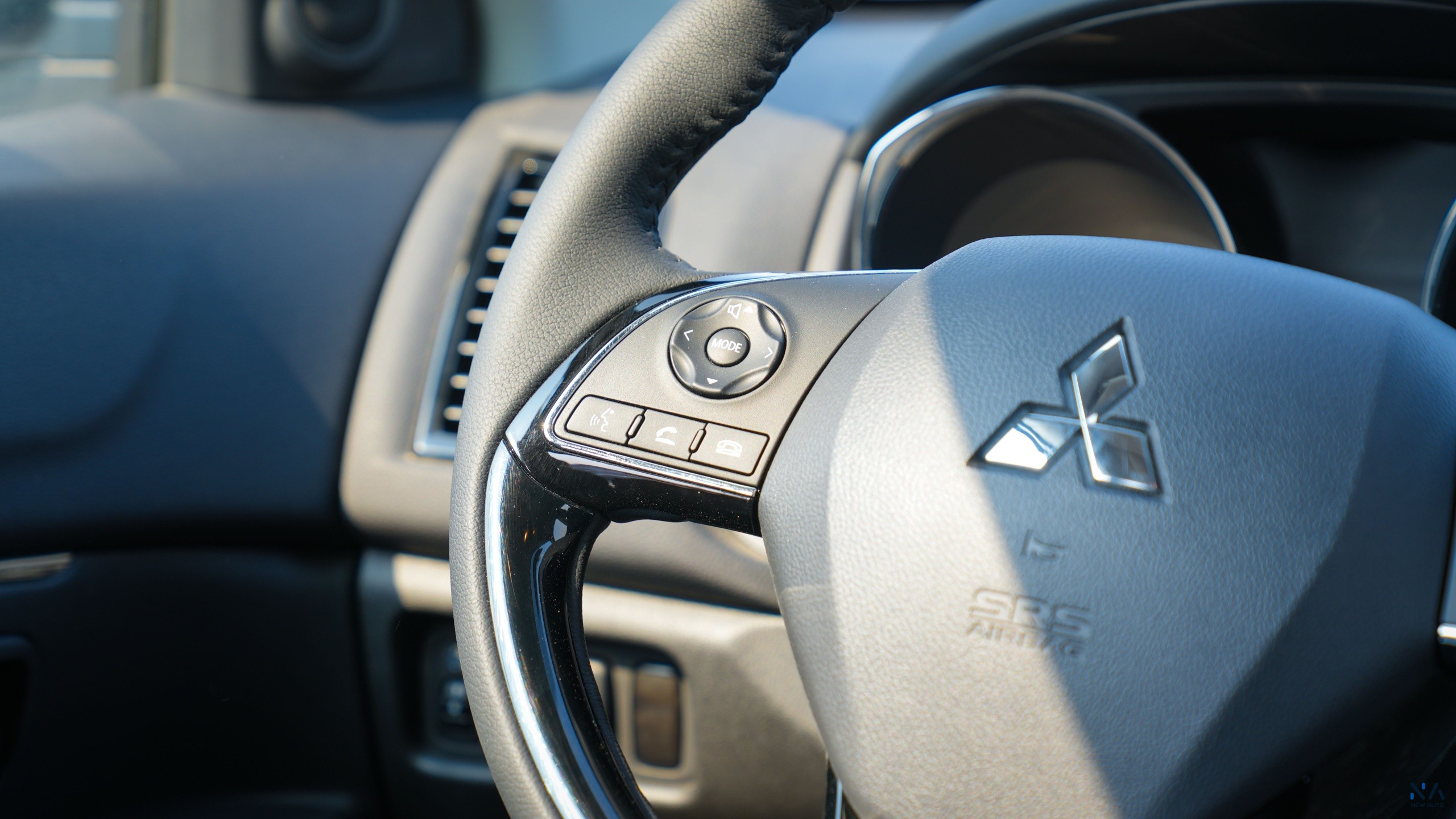 Mitsubishi ASX  High-Line (H21) Diamond White – Black 2026