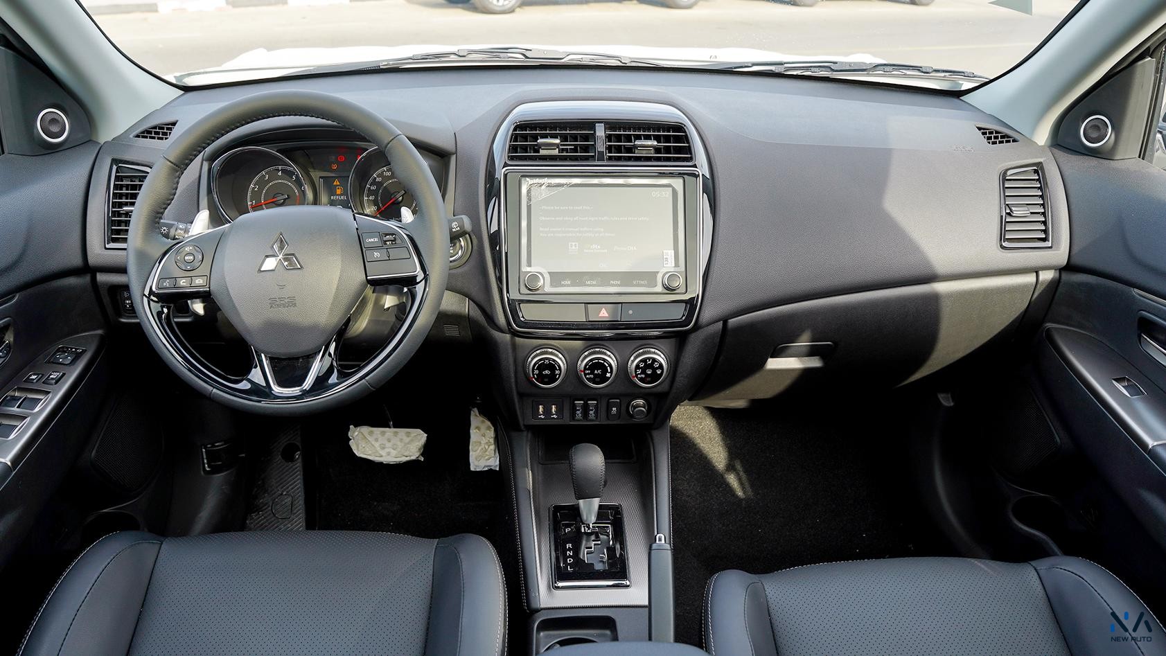 Mitsubishi ASX Luxury High-Line (H45) Solid White – Black 2026