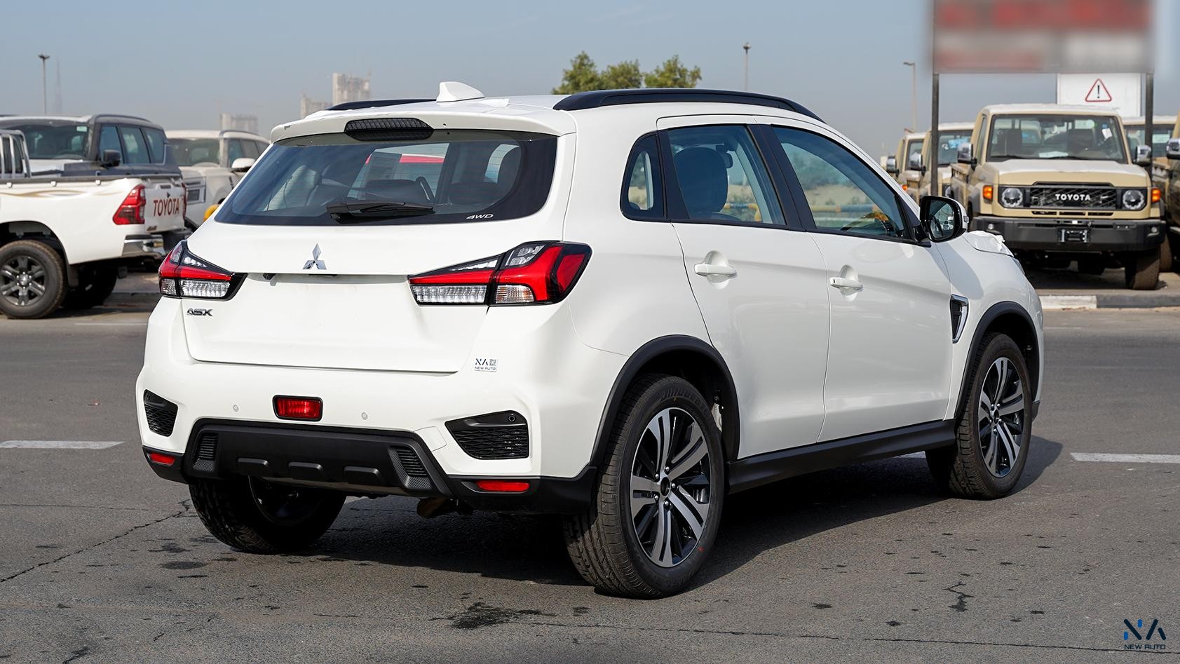 Mitsubishi ASX Luxury High-Line (H45) Solid White – Black 2026