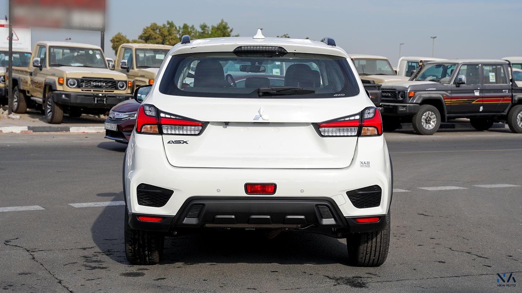 Mitsubishi ASX Luxury High-Line (H45) Solid White – Black 2026