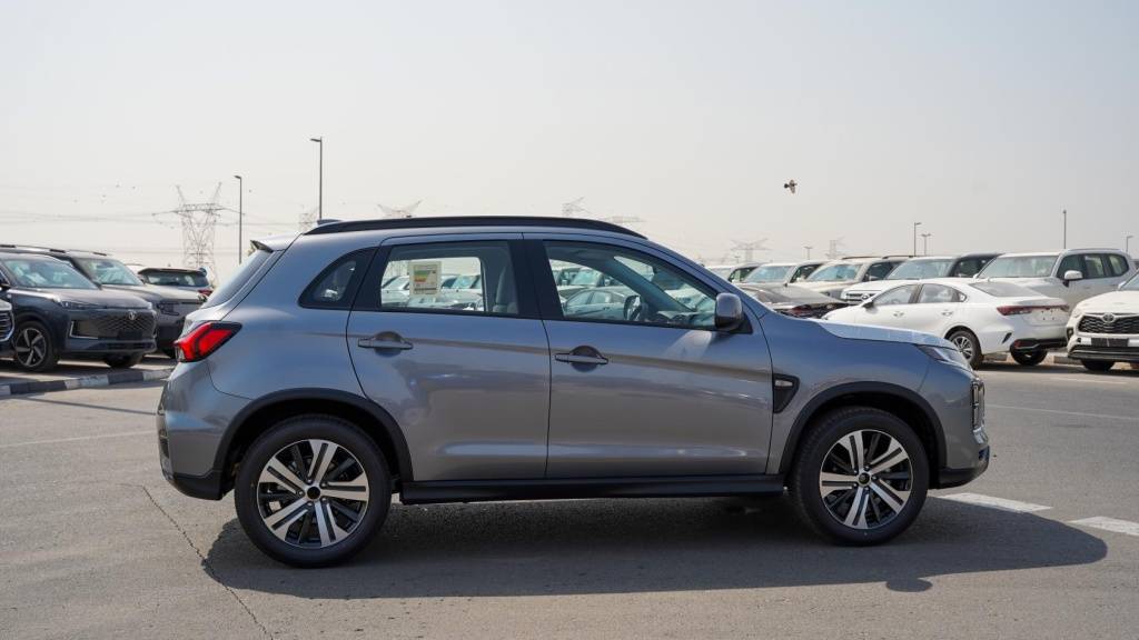 Mitsubishi Asx Medium Line 2026 2wd Grey Beige Side Profile 1024x576