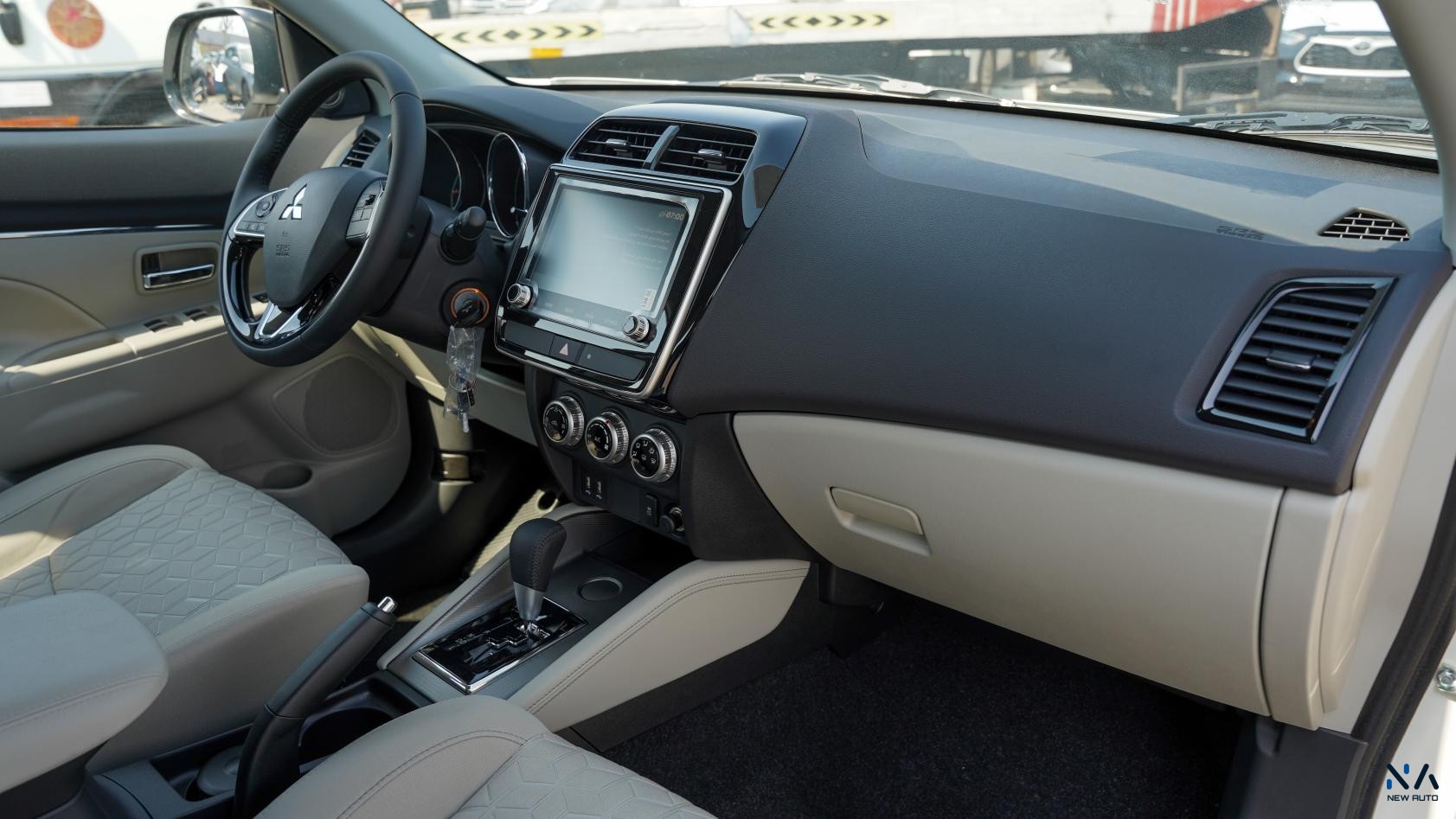 Mitsubishi ASX Medium-Line (H40) White – Beige 2026