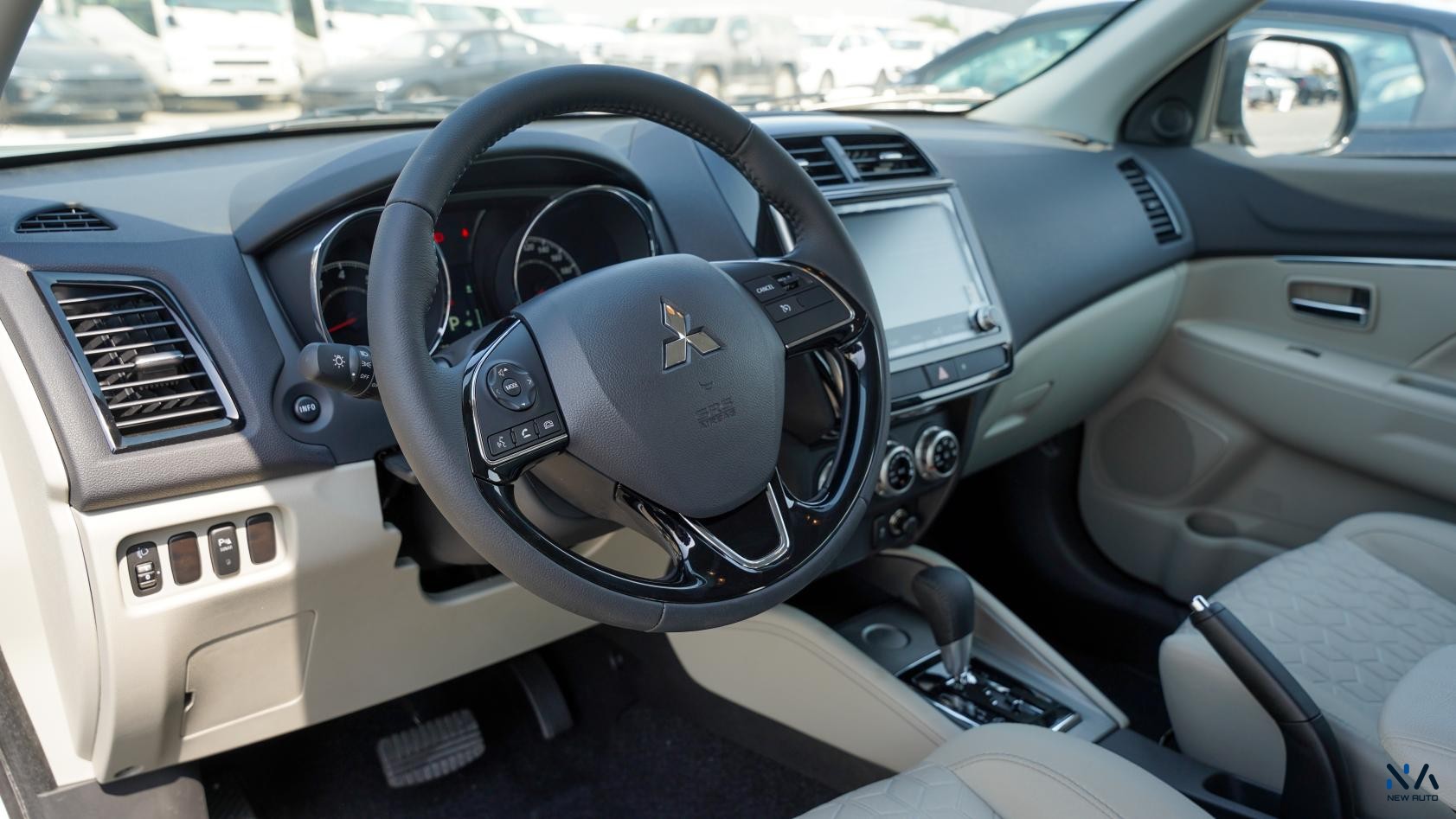 Mitsubishi ASX Medium-Line (H40) White – Beige 2026