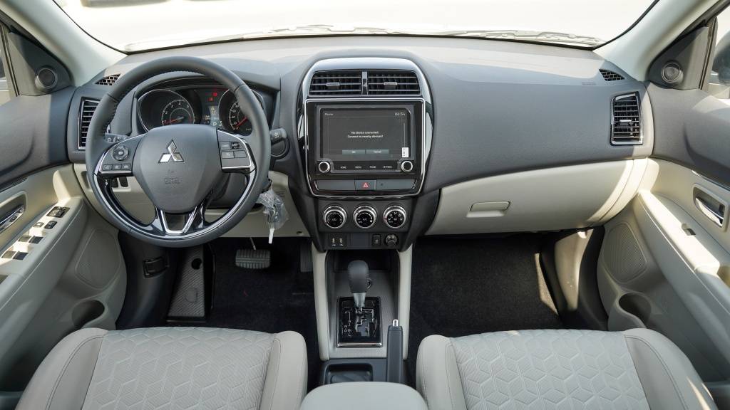 Mitsubishi Asx Medium Line 2026 White Beige Full Dashboard View 1024x576