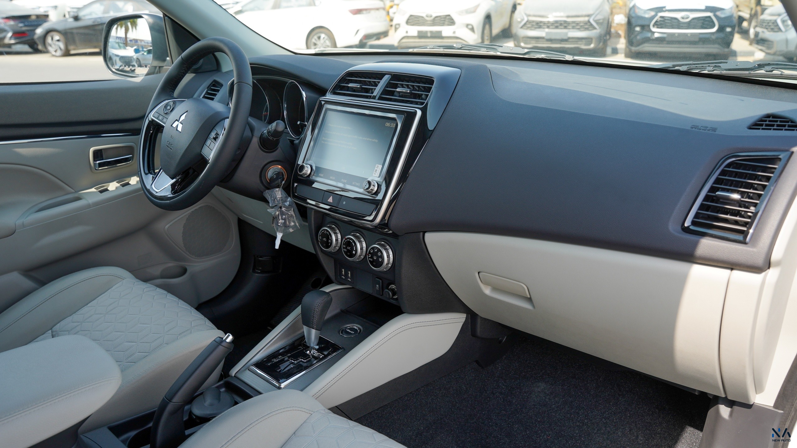 Mitsubishi ASX Medium-Line (H44) White – Beige 2026