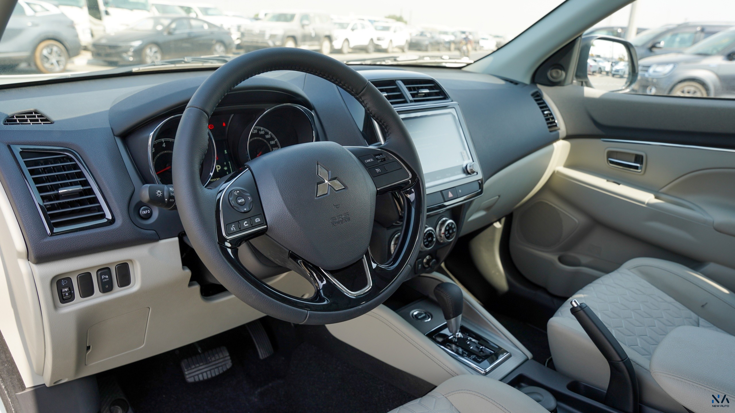 Mitsubishi ASX Medium-Line (H44) White – Beige 2026