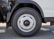 Mitsubishi Fuso Canter  (V16) – White – Black 2026