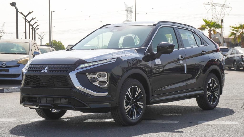Mitsubishi Eclipse Cross 2026 Black Black Front Angle View 1024x576
