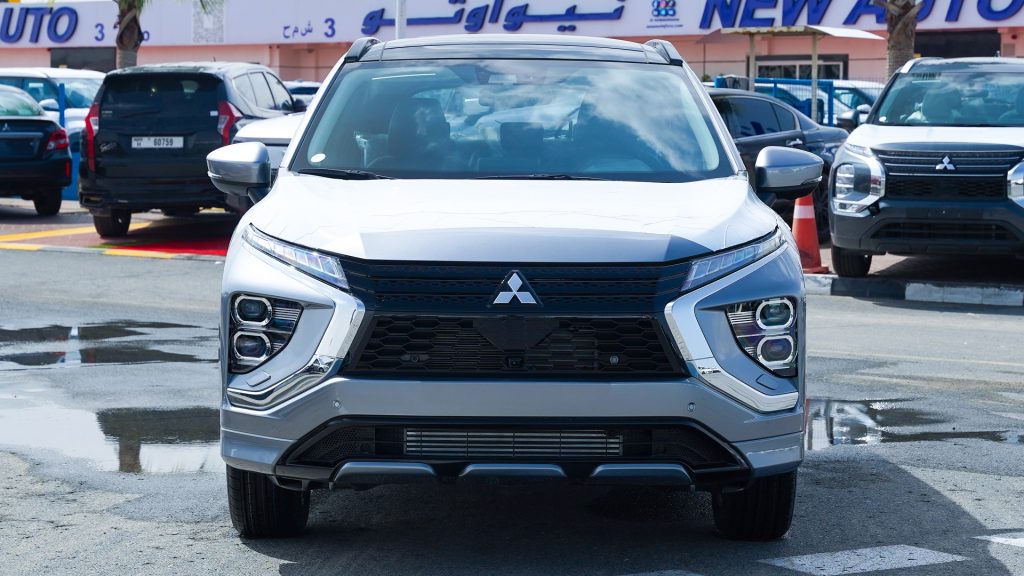 Mitsubishi Eclipse Cross 2026 Grey Black Front View 1 1024x576