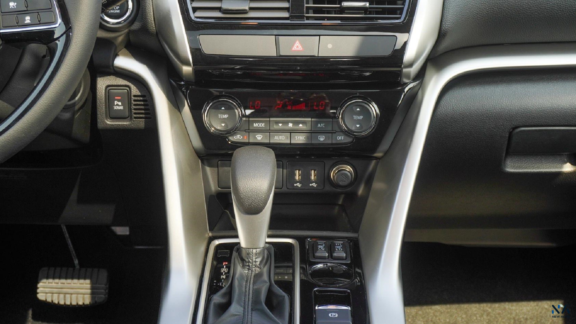 Mitsubishi Eclipse Cross (U40)  Grey – Black 2026