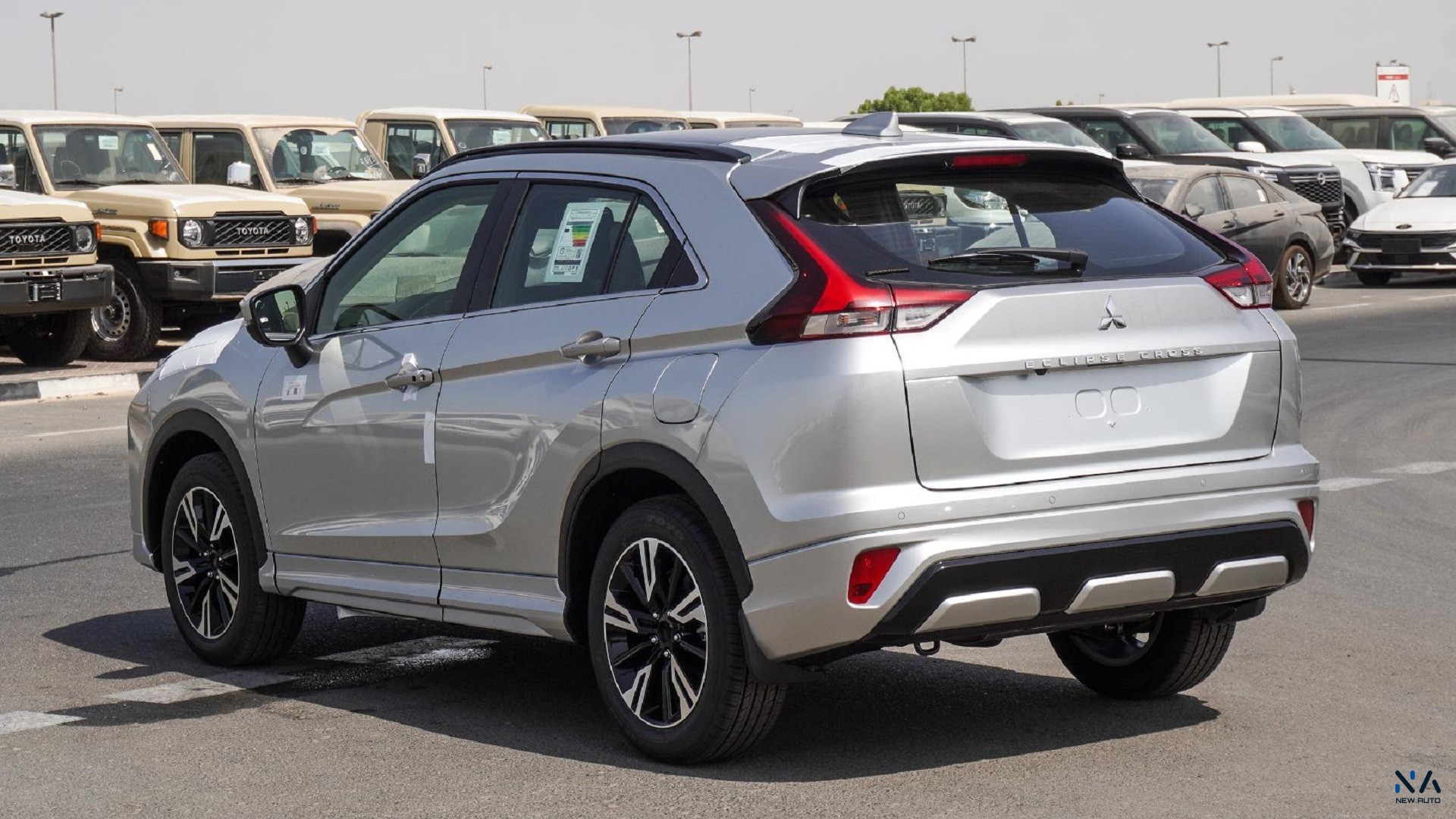 Mitsubishi Eclipse Cross (U40) – Silver – Black 2026