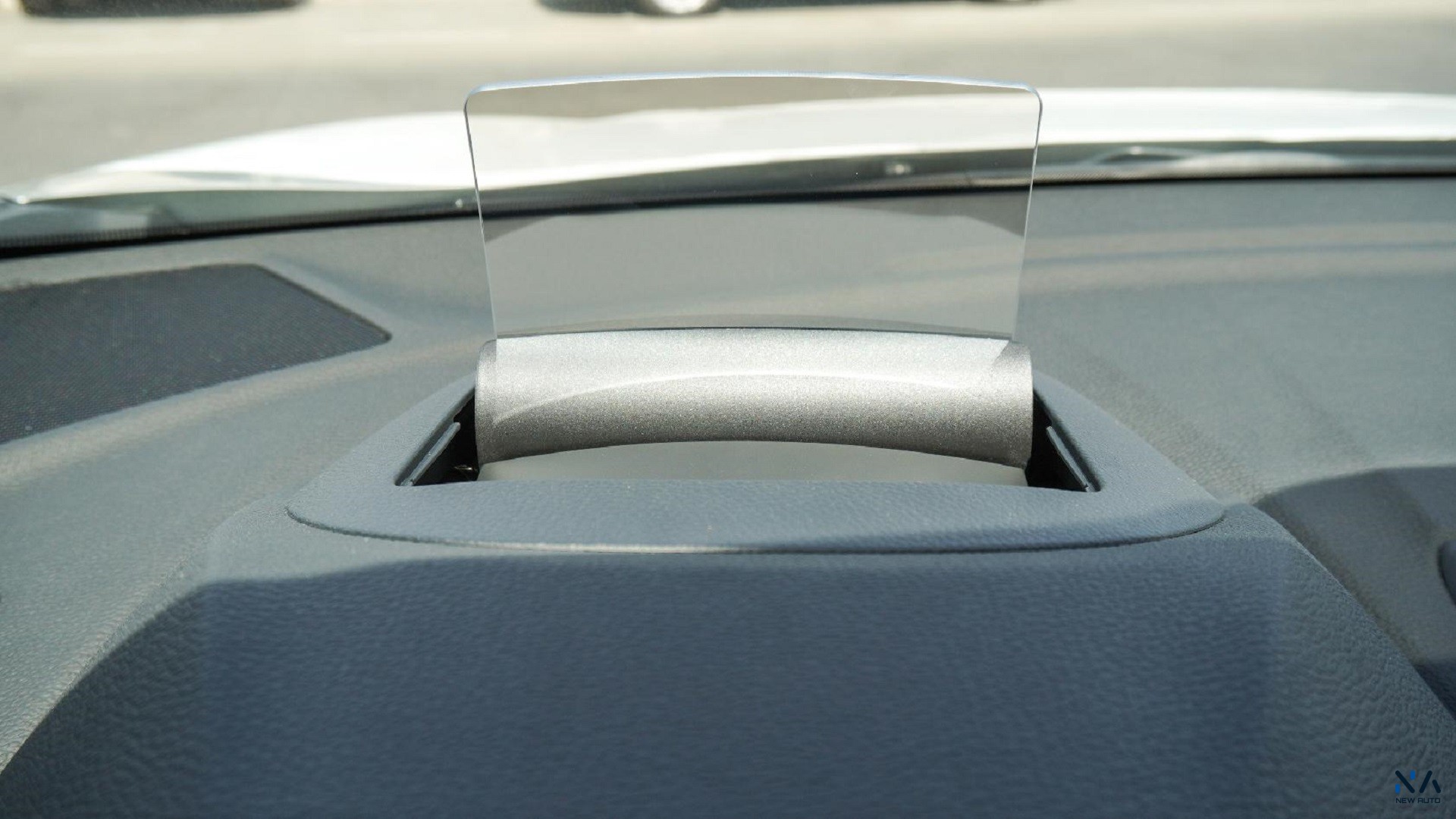 Mitsubishi Eclipse Cross (U40) – Silver – Black 2026