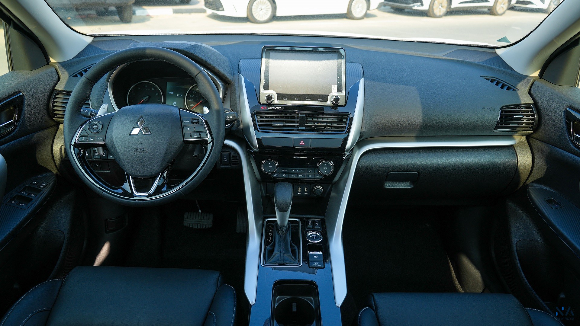 Mitsubishi Eclipse Cross (H43) – Solid White – Black 2026