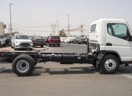 Mitsubishi Fuso Canter (Z87) – White – Black 2026