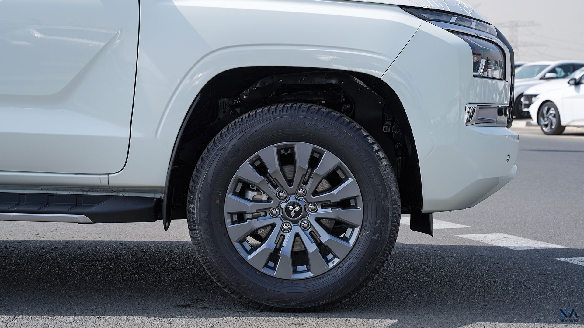 Mitsubishi L200  (C78) White – Black 2026