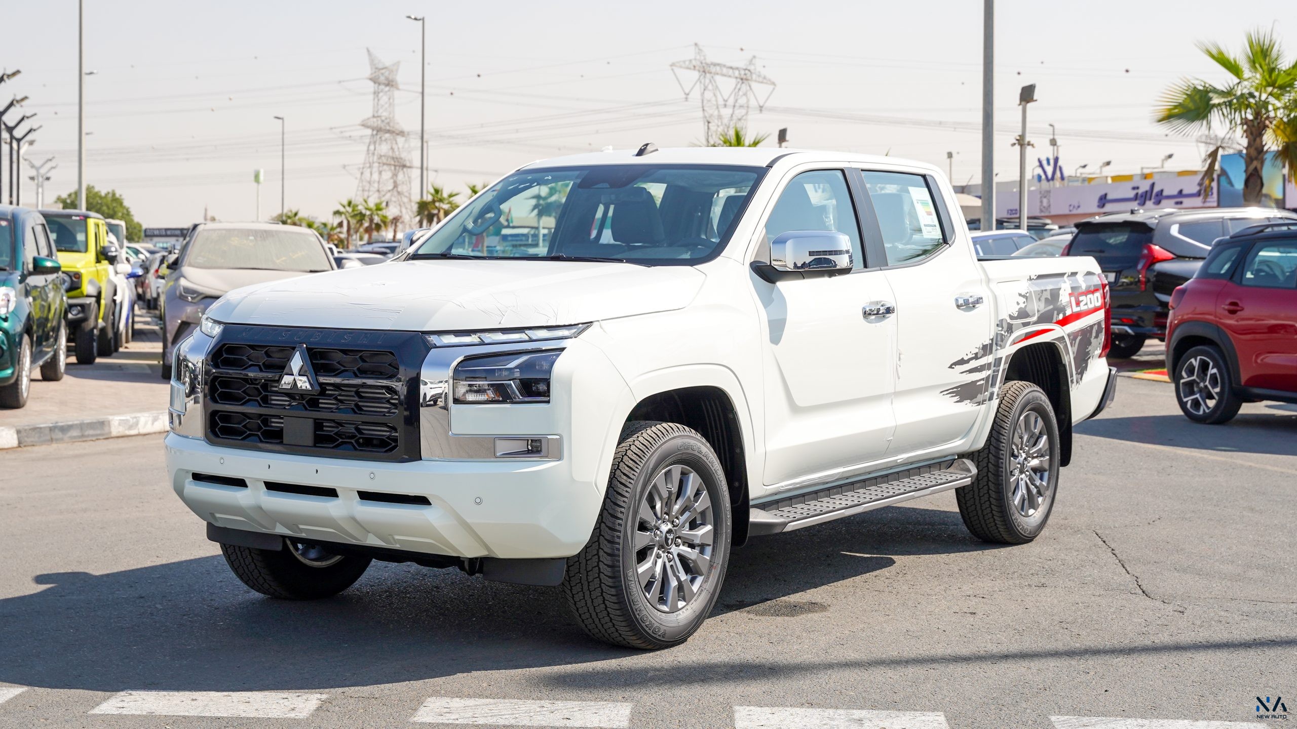 Mitsubishi L200 (C82) – White – Black 2026
