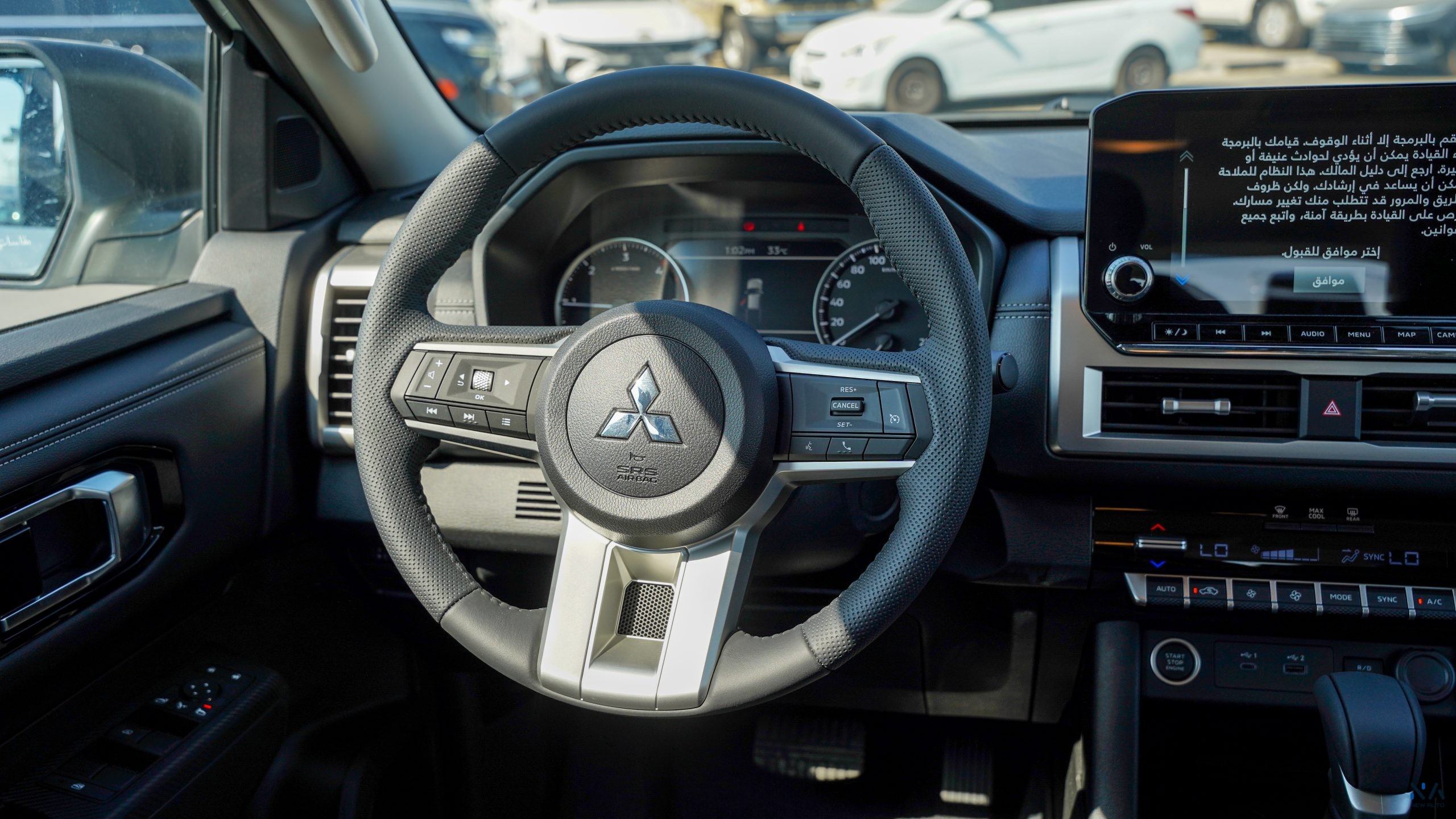 Mitsubishi L200 (C82) – White – Black 2026