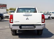 Mitsubishi L200 (C82) – White – Black 2026