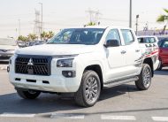 Mitsubishi L200 (C80) – White – Black 2026
