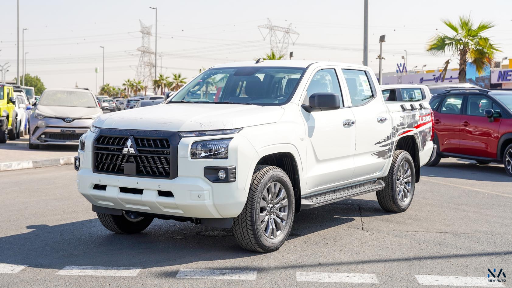 Mitsubishi L200 (C80) – White – Black 2026