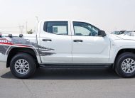 Mitsubishi L200 (C86) –  White – Black  2026