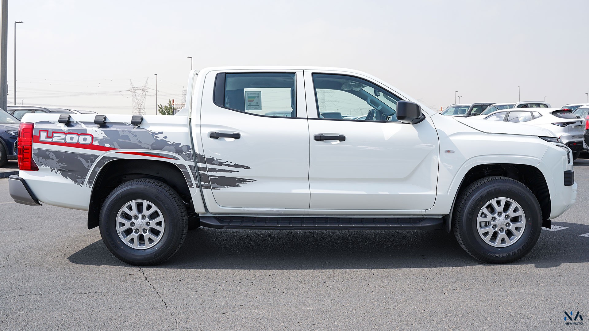 Mitsubishi L200 (C86) –  White – Black  2026