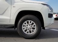 Mitsubishi L200 (C79) – White – Black 2026