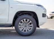 Mitsubishi L200 (C80) – White – Black 2026