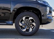 Mitsubishi Montero Sport (H61) Black – Black 2026