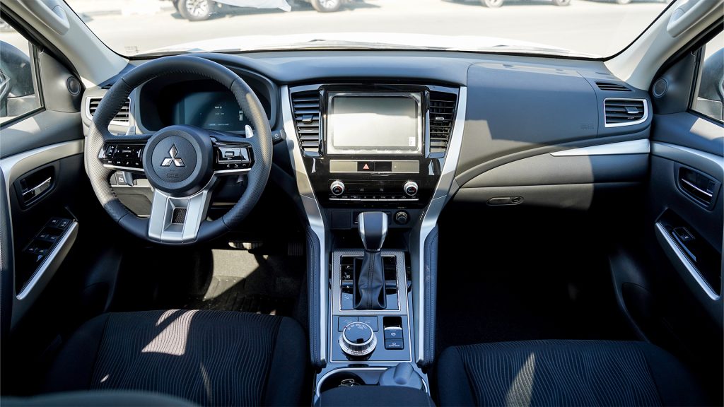 Mitsubishi Montero Sport 2026 Black Black Dashboard Full View 1 1024x576