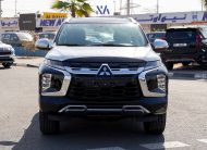 Mitsubishi Montero Sport (H61) Black – Black 2026