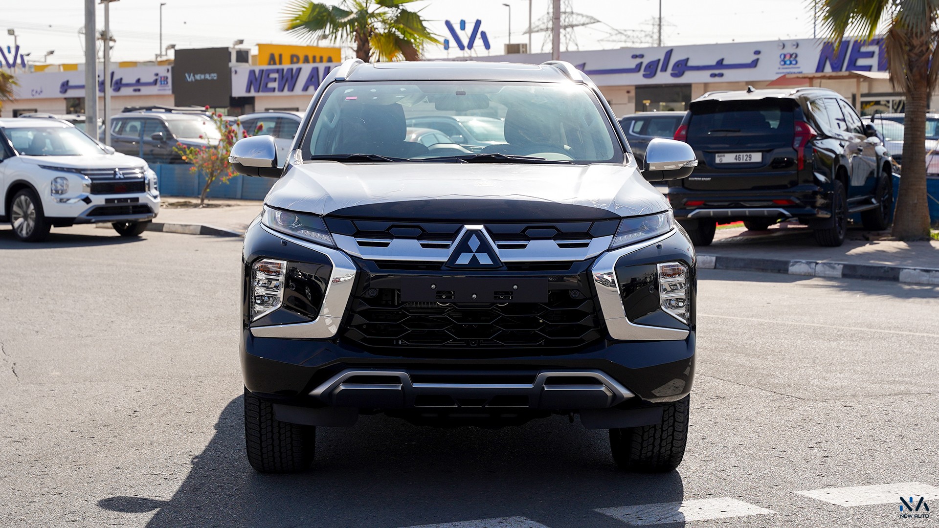 Mitsubishi Montero Sport (H61) Black – Black 2026