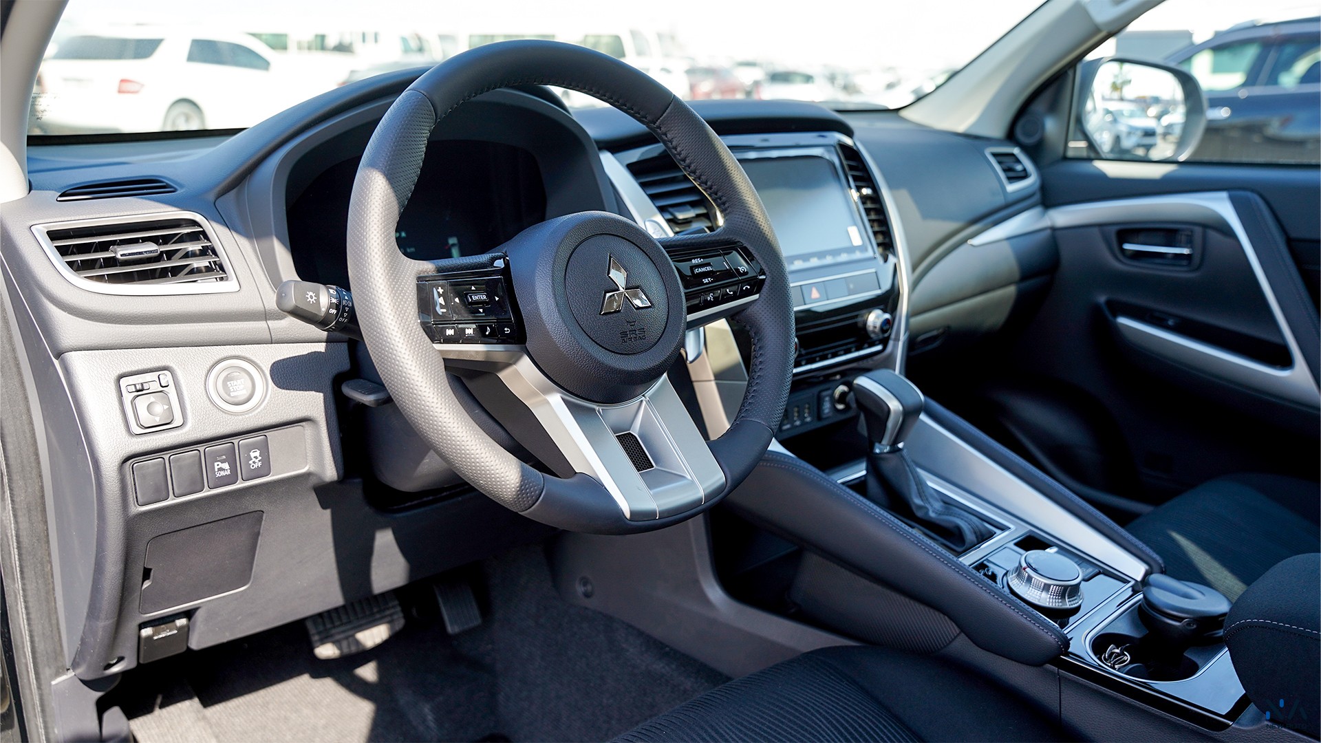 Mitsubishi Montero Sport (H64) Black – Black 2026