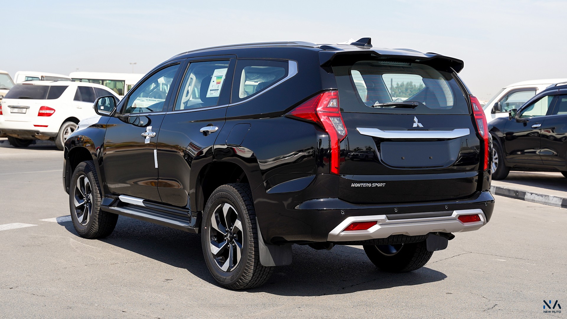 Mitsubishi Montero Sport (H64) Black – Black 2026