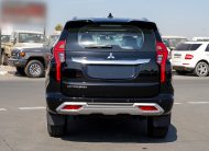 Mitsubishi Montero Sport (H61) Black – Black 2026