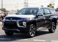 Mitsubishi Montero Sport (H61) Black – Black 2026