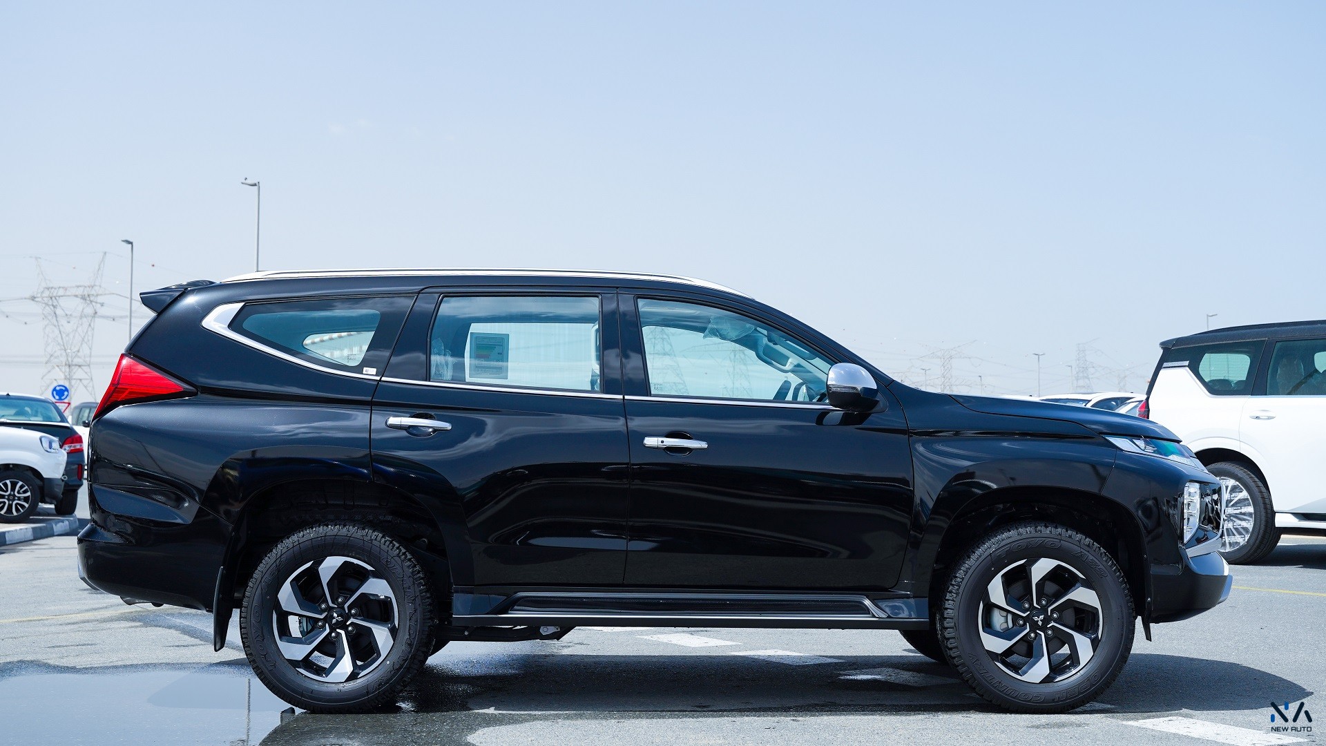 Mitsubishi Montero Sport (H59)  Black – Black-2026