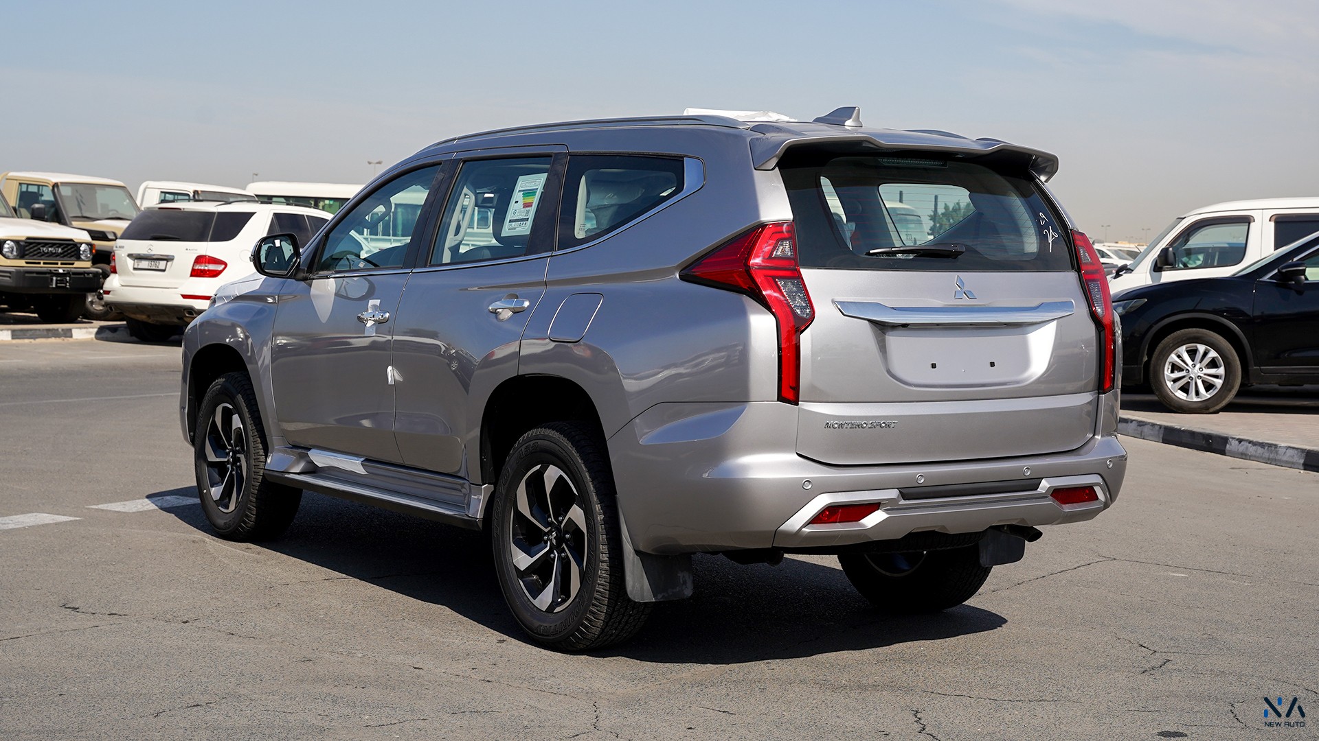 Mitsubishi Montero Sport (H59)  Silver – Black 2026