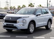 Mitsubishi Outlander Medium Line (G03) Diamond White – Black 2026