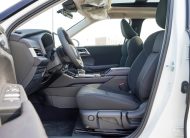 Mitsubishi Outlander Medium Line (G03) Solid White – Black 2026