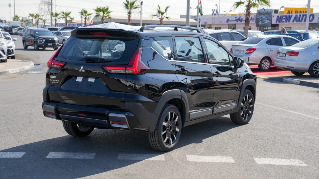 Mitsubishi Premium Xpander Cross 2026 Black Rear Quarter View 1024x576