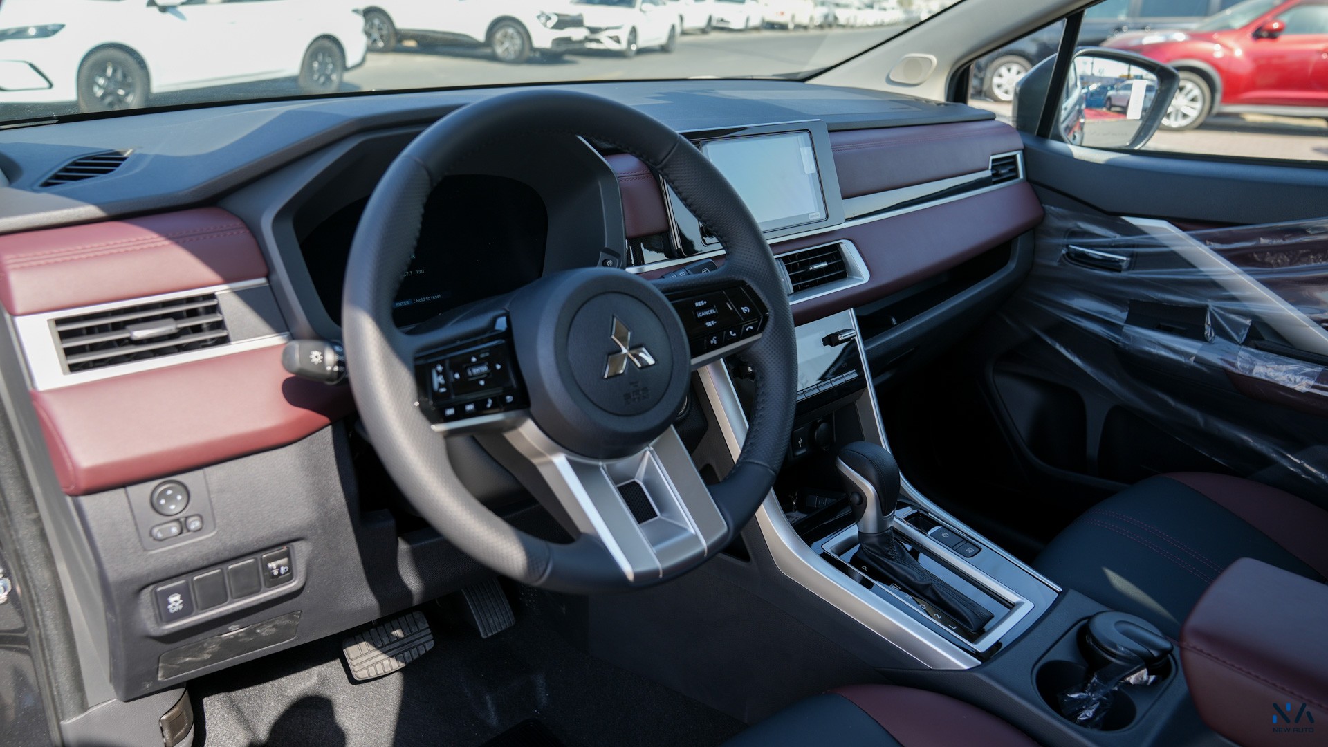 Mitsubishi Premium Xpander Cross Grey – Burgundy & Black 2026