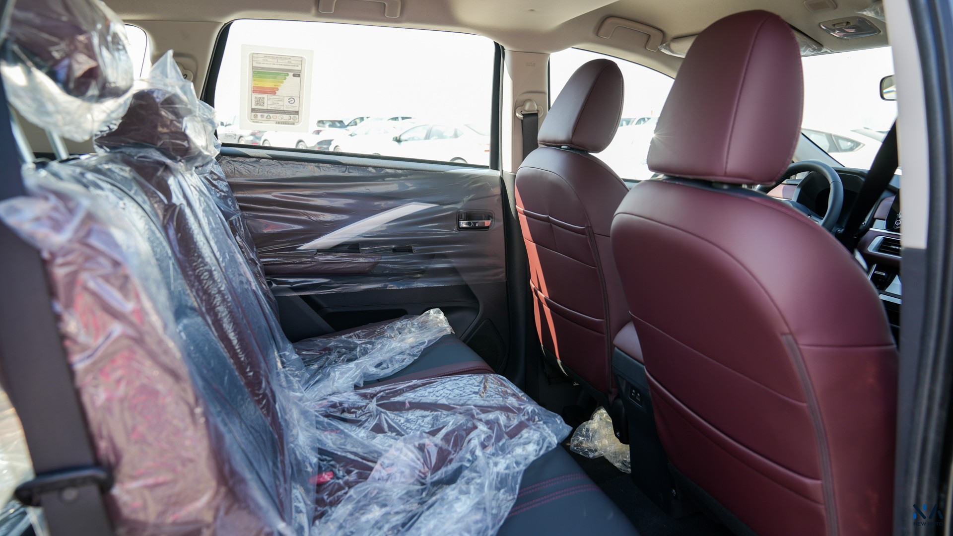 Mitsubishi Premium Xpander Cross Grey – Burgundy & Black 2026