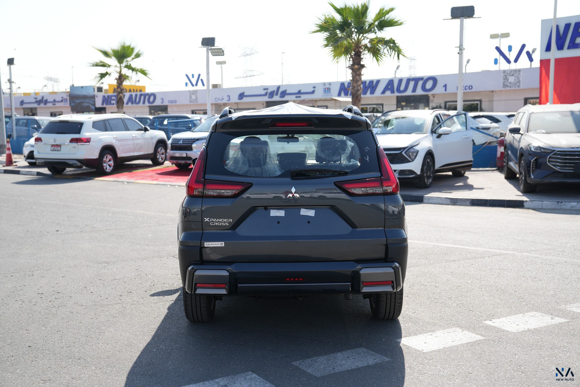 Mitsubishi Premium Xpander Cross Grey – Burgundy & Black 2026