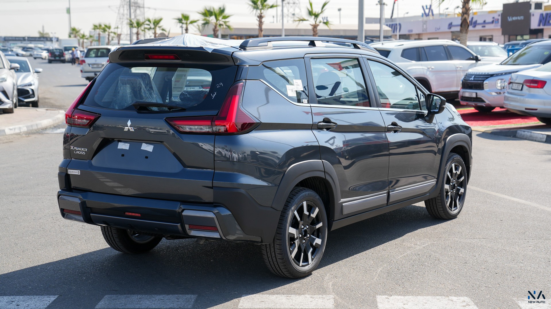 Mitsubishi Premium Xpander Cross Grey – Burgundy & Black 2026
