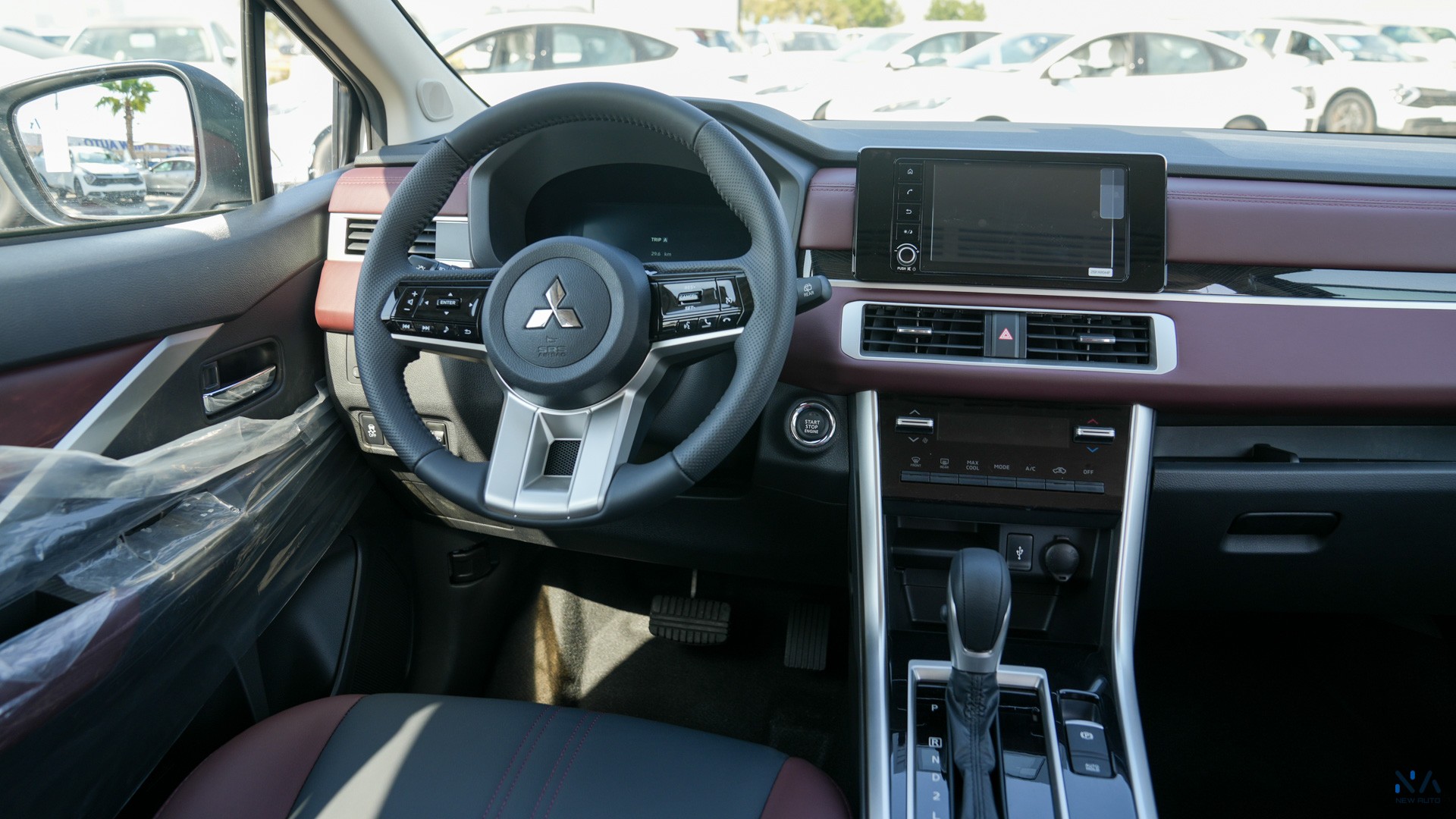 Mitsubishi Premium Xpander Cross White – Burgundy & Black 2026