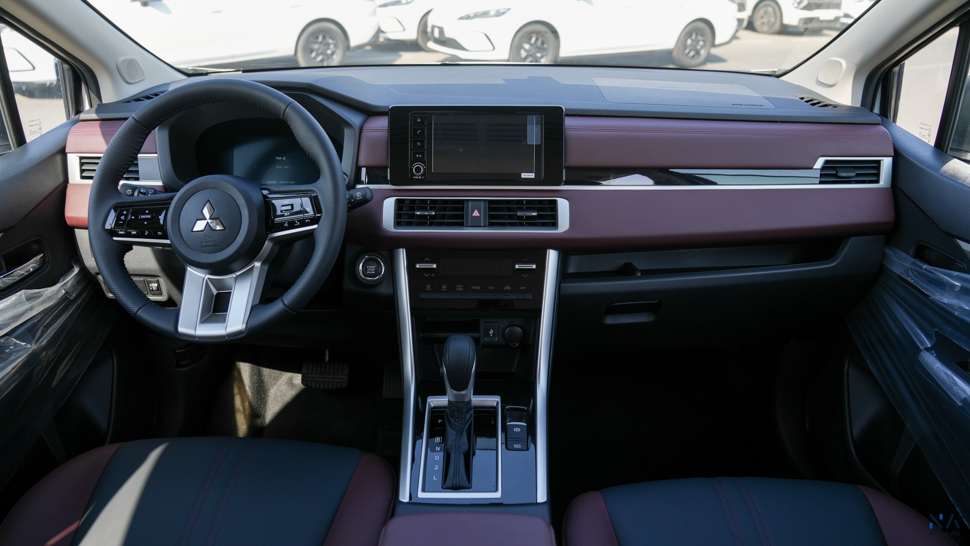 Mitsubishi Premium Xpander Cross White – Burgundy & Black 2026